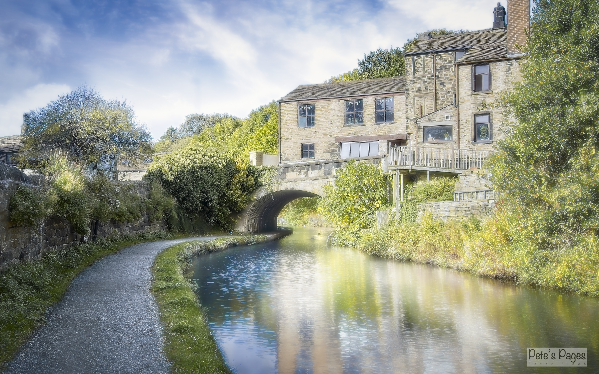Building on Bridge 10 at Mytholmroyd
